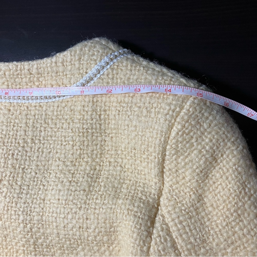 NWOT Wool tweed lady jacket light yellow - Picture 10 of 13